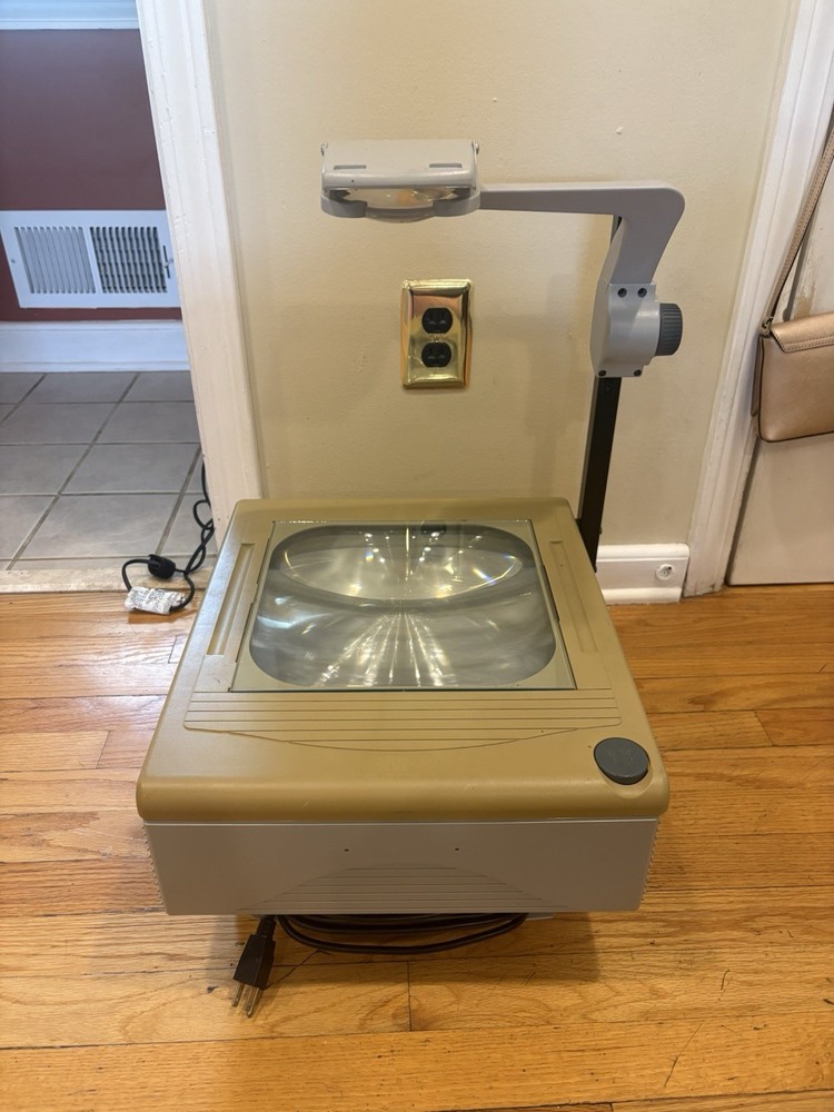 Overhead Projector 3M 1700 CJ1 Fully Functional