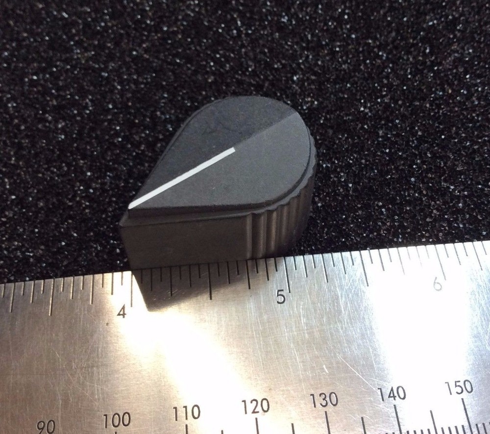 2 Pieces: KNOB MS91528-2T4B