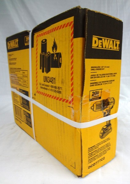 20v Lithium Ion Max Brushless 1/2" Drill/Driver Kit #DCD777C2!