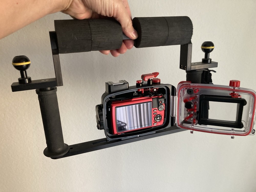 Olympus PT-059 Waterproof Underwater Housing/Camera/Tray&handles Package