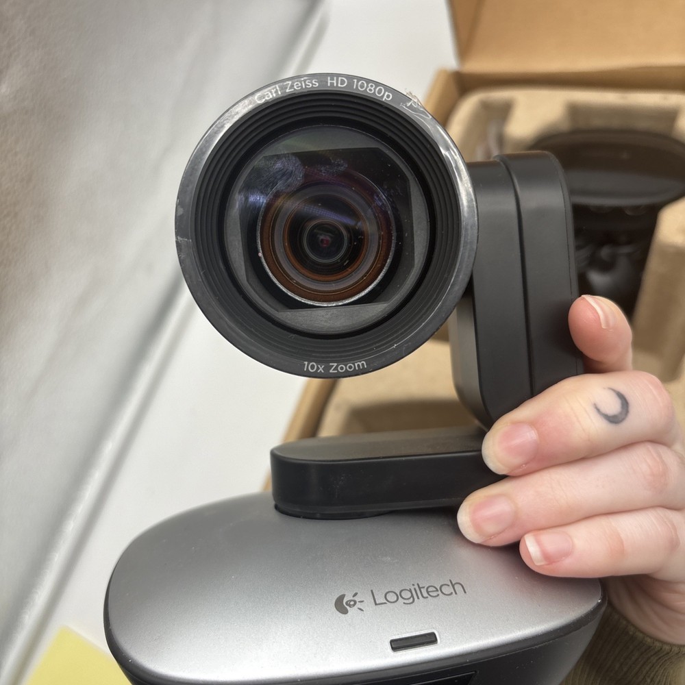 Logitech ConferenceCam CC3000e Group Video Conferencing System