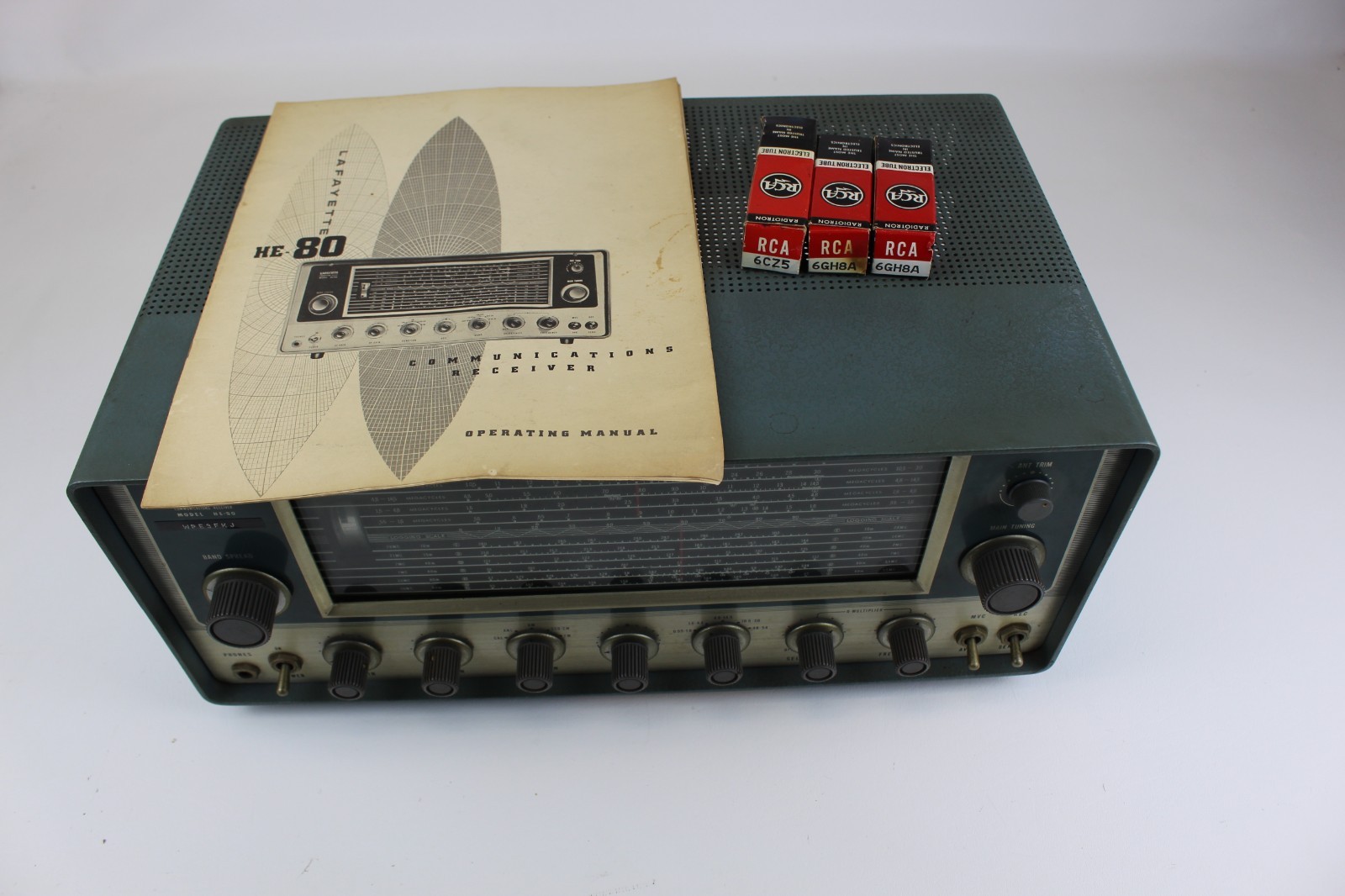 LAFAYETTE HE-80 RADIO PROFESSIONAL RECEIVER 0.55-54MHZ 1963 VINTAGE RARE