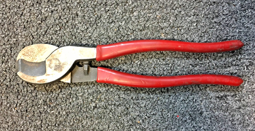 Klein Tools 9" High Leverage Cable Cutters 63050