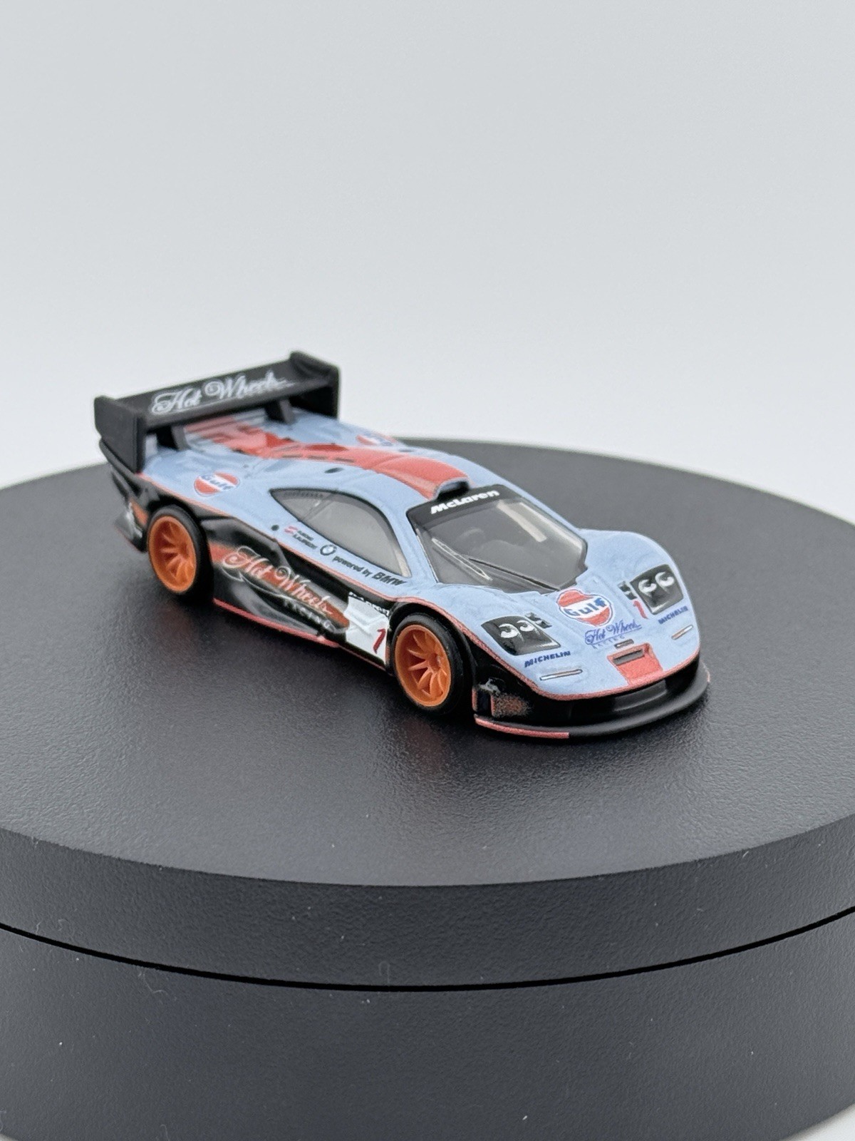 2026 Hot Wheels Premium Le Mans Race Gulf Diorama 1997 MCLAREN F1 GTR LOOSE MINT