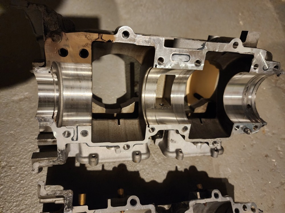 Polaris 2204114 Kit, Crankcase