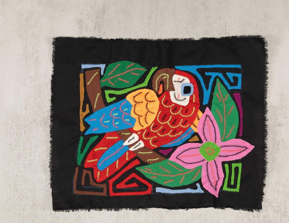 Multi-Color Bird Red And Blue Molita
