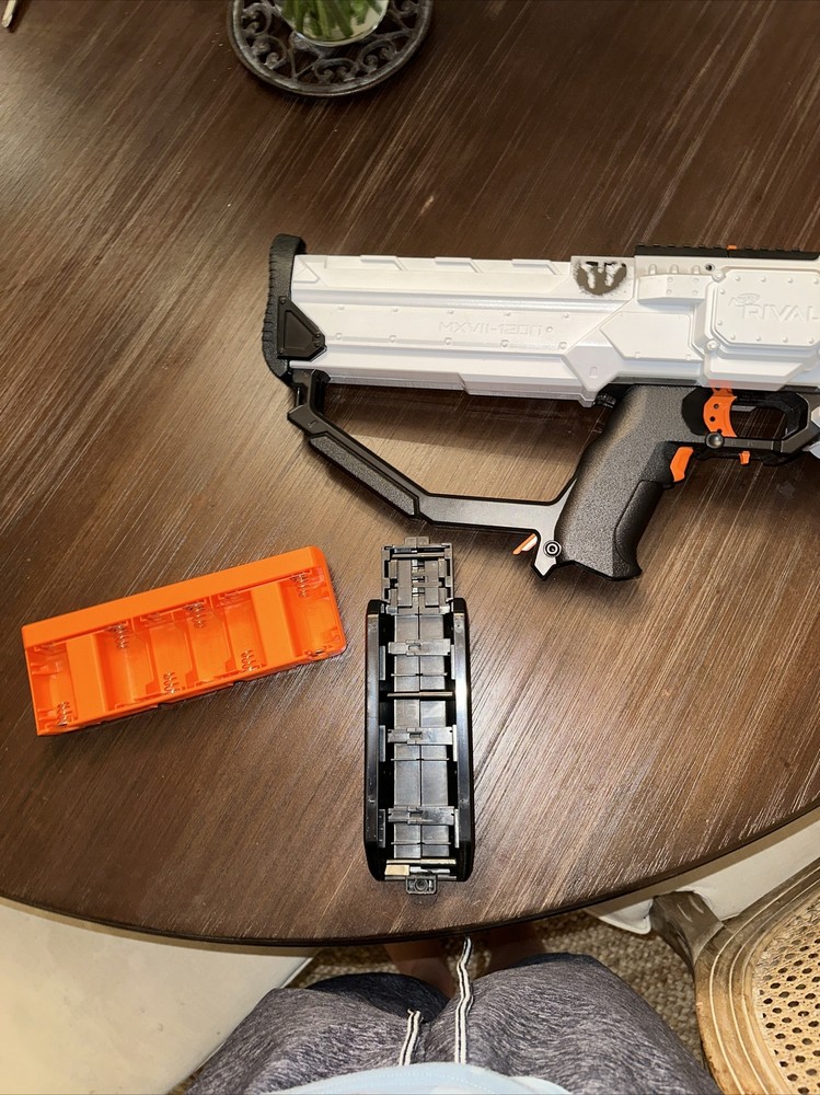 NERF Rival Phantom Corps Hera MXVII-1200