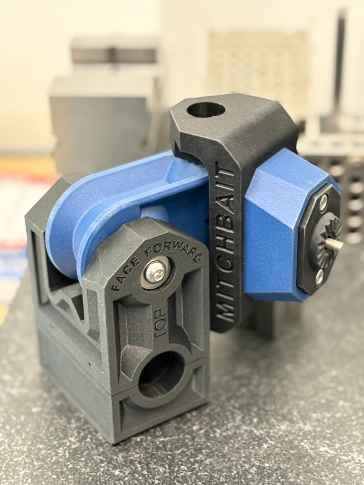 LOWRANCE Active Target 1 and 2 transducer 0 Degree Mount Ghost Trolling Motor