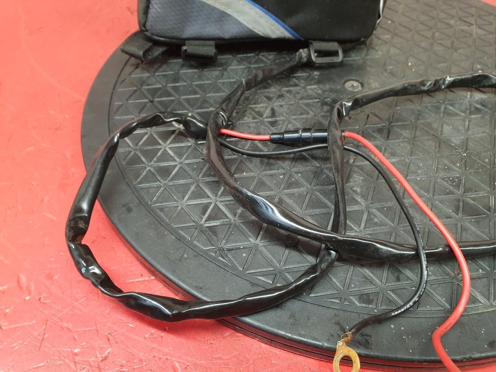 2011 BMW S1000RR USB PORT