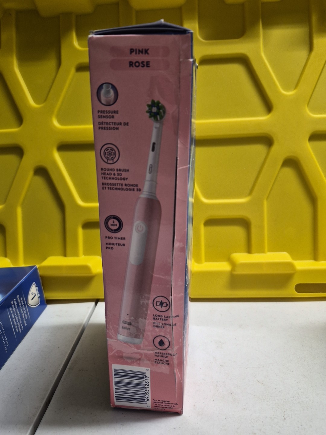 Oral-B Pro 1000 Rechargeable Electric Toothbrush, Pink