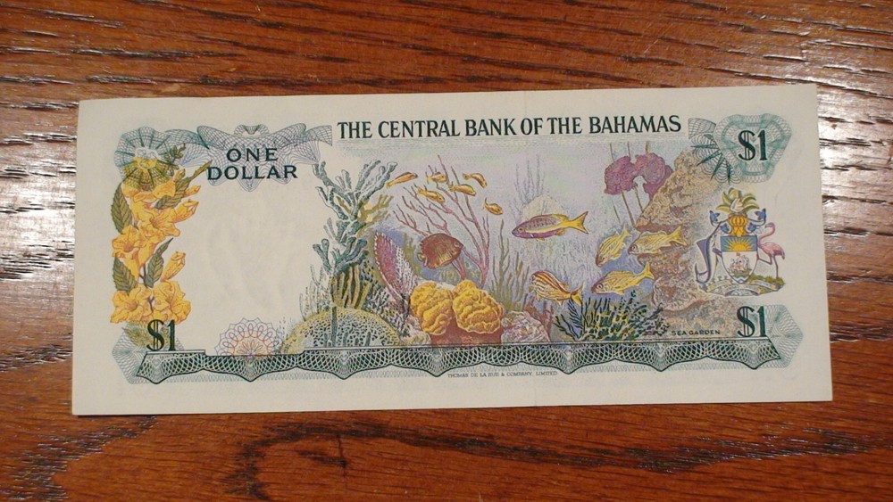 1968 One Dollar BAHAMAS MONETARY AUTHORITY CRISP UNCIRCULATED Note $1 Bill