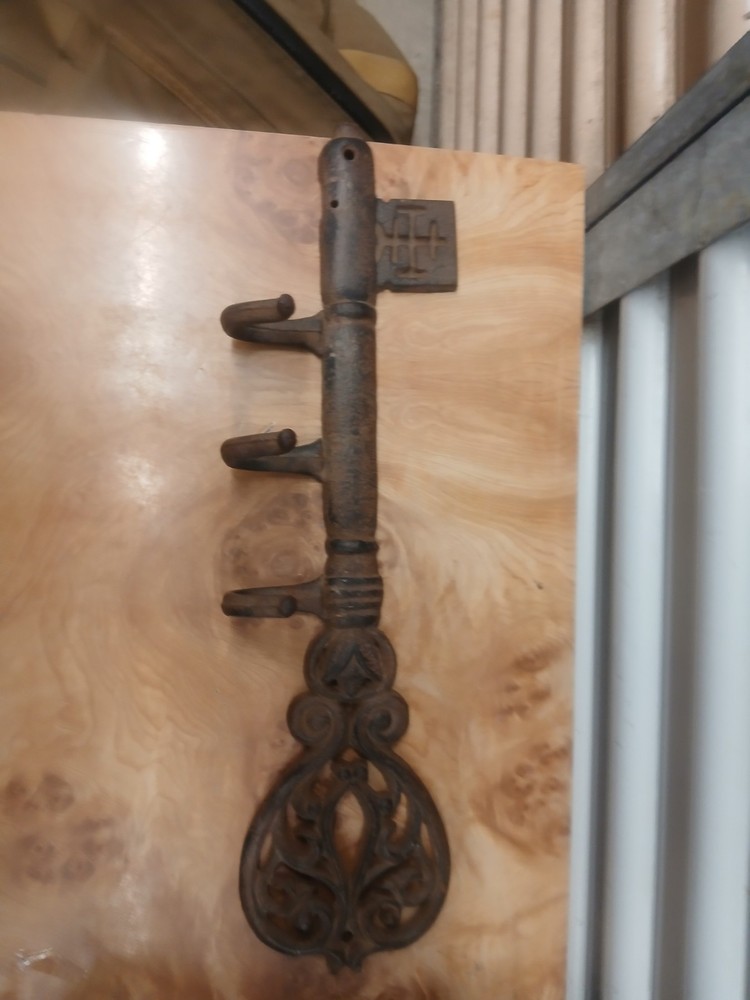 Antique Cast Iron Key Shaped Hotel Wall Hooks...18" Long.. Missing One Hook