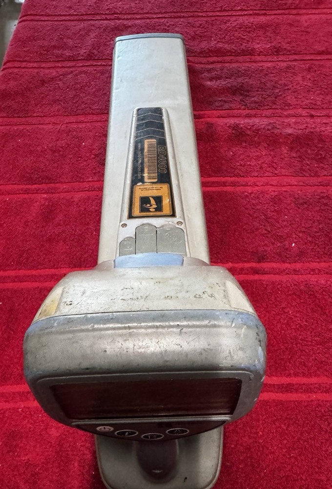 Radiodetection RD4000 Cable Pipe Locator Used