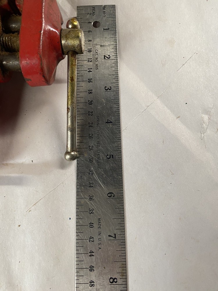 Vintage 2 1/2" Bench Vise