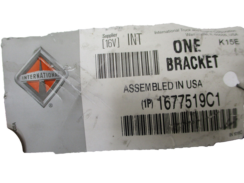 1677519C1 INTERNATIONAL FRONT SPRING HANGER BRACKET