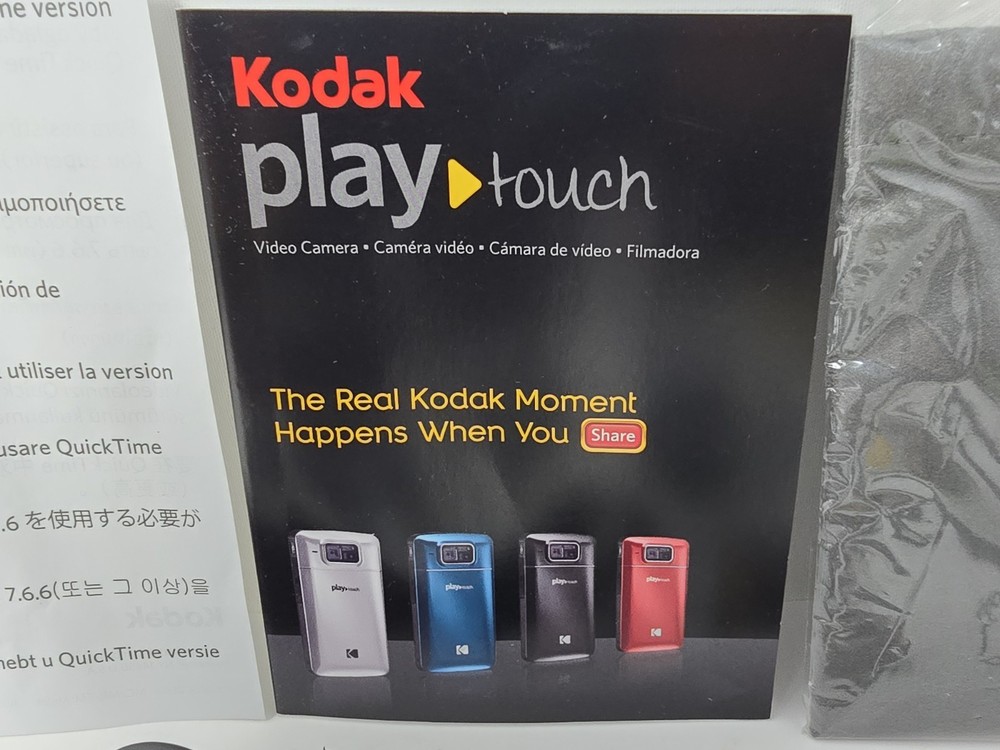 Kodak PlayTouch Zi10 Video Camera (Blue) - OPEN BOX