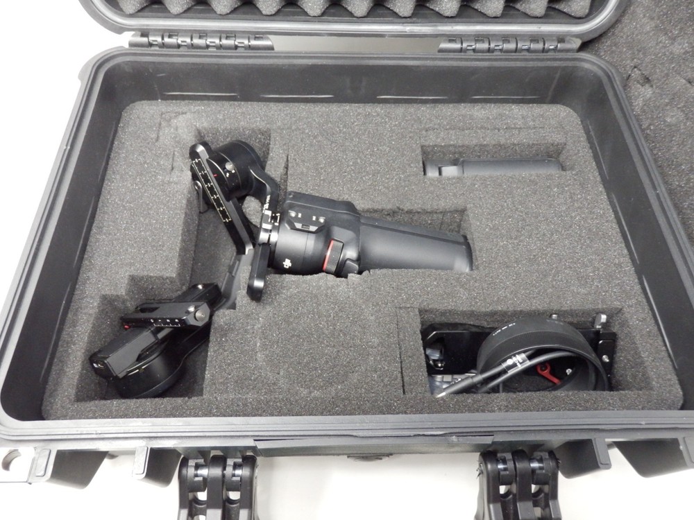 DJI RS 3 Mini 3-Axis Gimbal Stabilizer for Cameras Working Apache 3800 Case