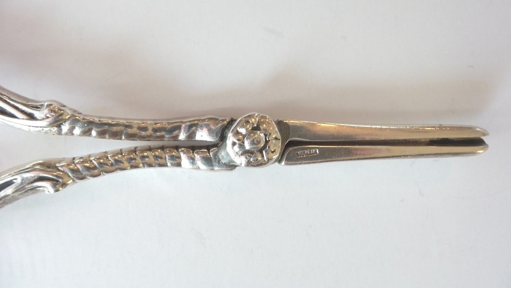ANTIQUE 19th CENTURY HAND MADE SOLID STERLING SILVER GRAPE SHEARS, 105 grams