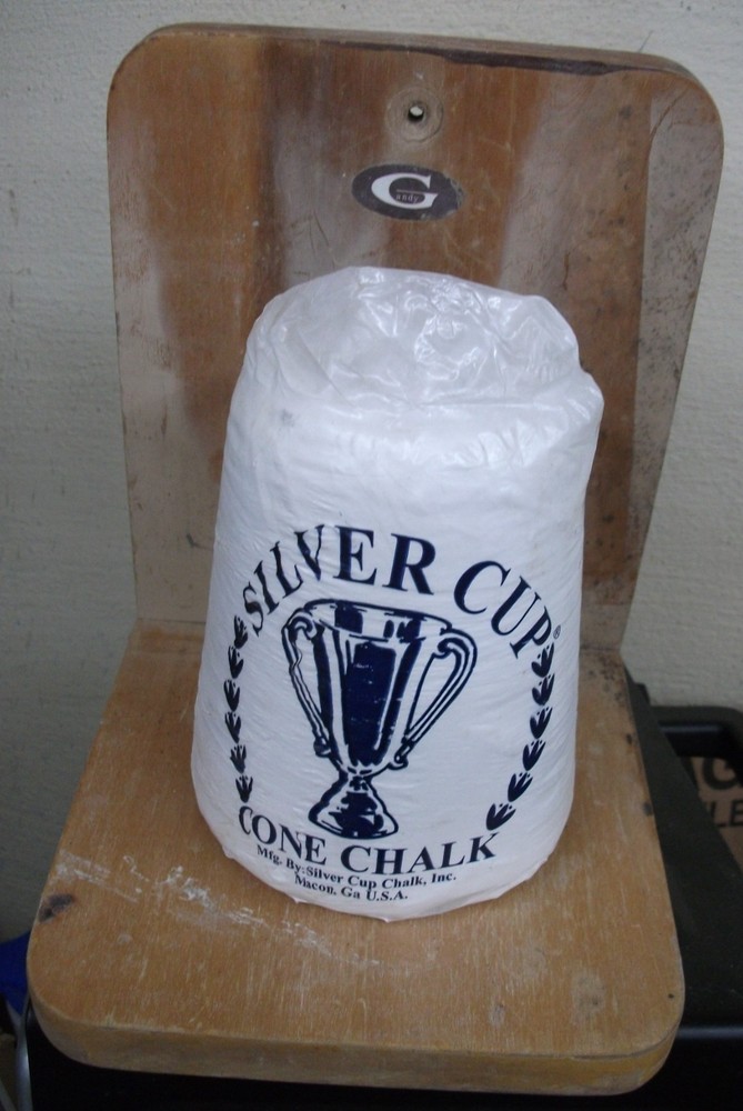 Wall Mounted Cone Chalk Holder Pool Table Accessory Solid Wood Hand Chalk Holder