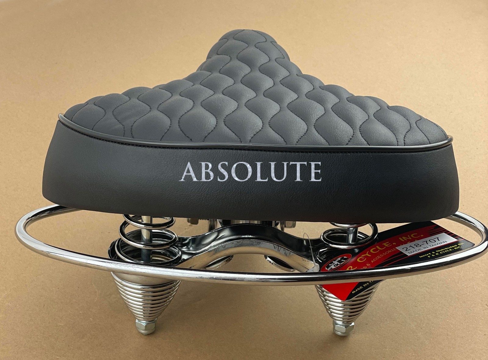 Beach Cruiser Chopper Bicycle Saddle Seat Diamond Stitched Web Spring Bike.