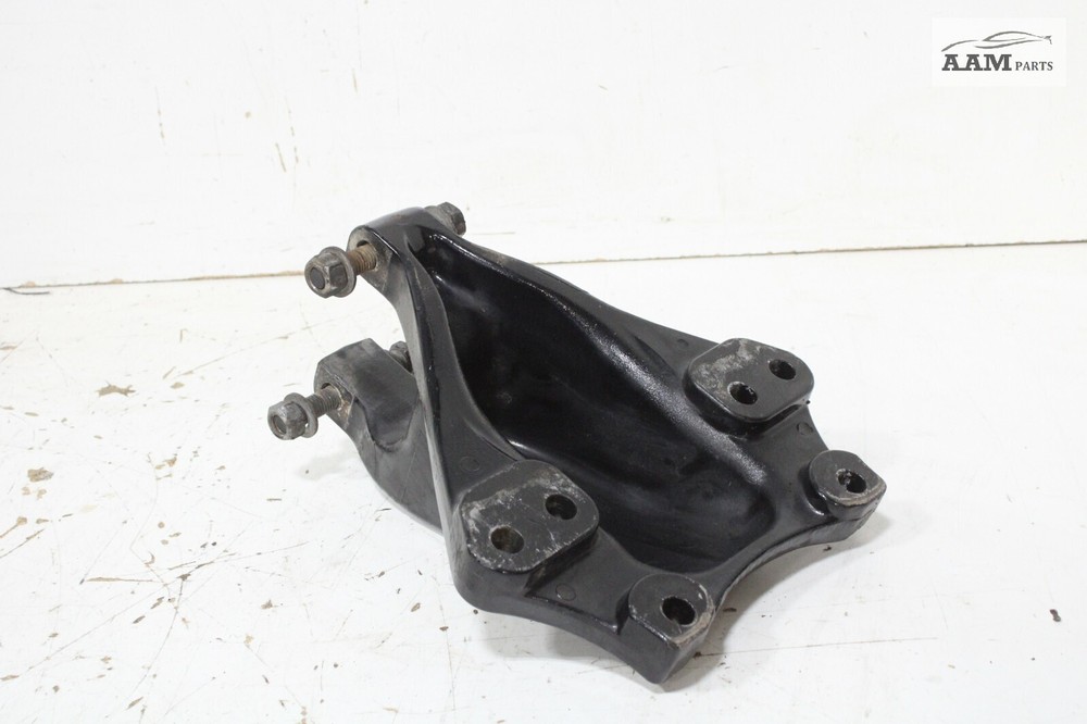18-23 FREIGHTLINER CASCADIA REAR LEFT LEAF SRPING HANGER BRACKET OEM