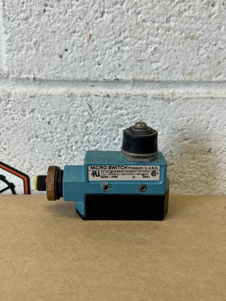 Honeywell BZE6-2RN Micro Switch