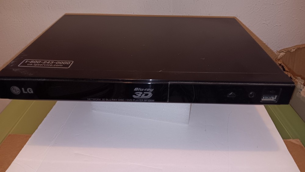 LG BP335W 3D Blu Ray Player Complete