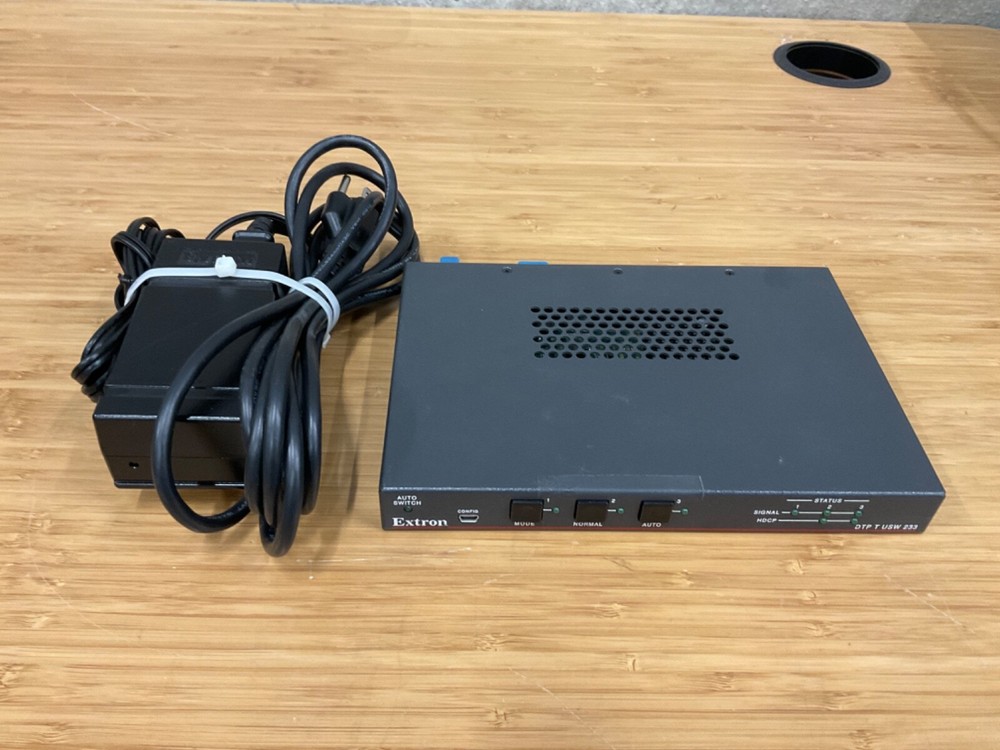 Extron DTP T USW 233 HDMI Input Switcher With Power Cord