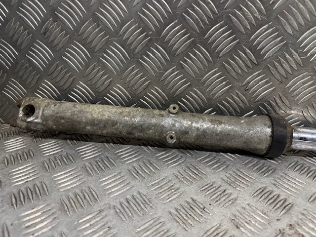 HONDA CB 250 N left fork leg