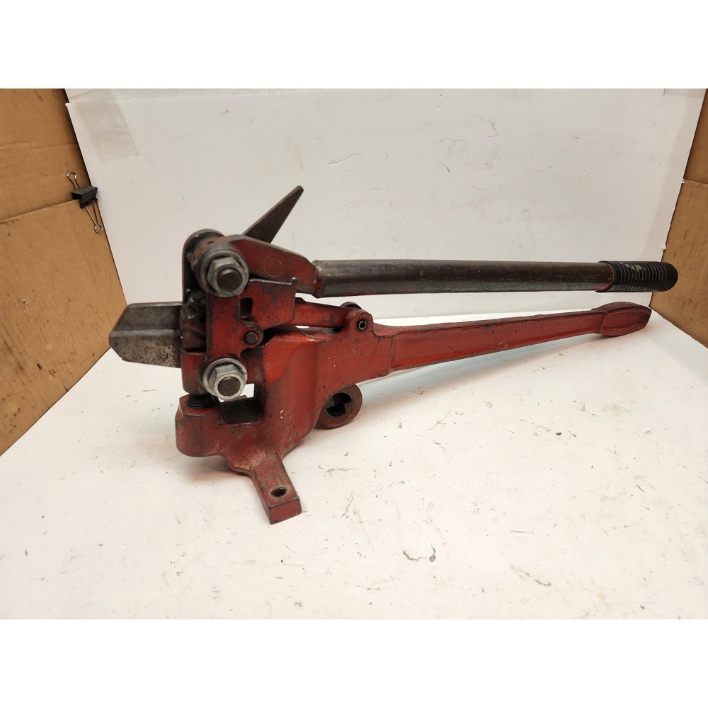 Bohn 4 in 1 Multi Tool Strapmaster Cutting, Bending, Punching Twisting