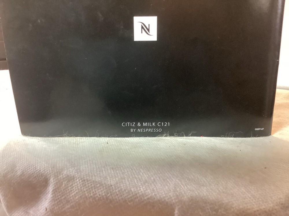 Nespresso My Machine Manual C121