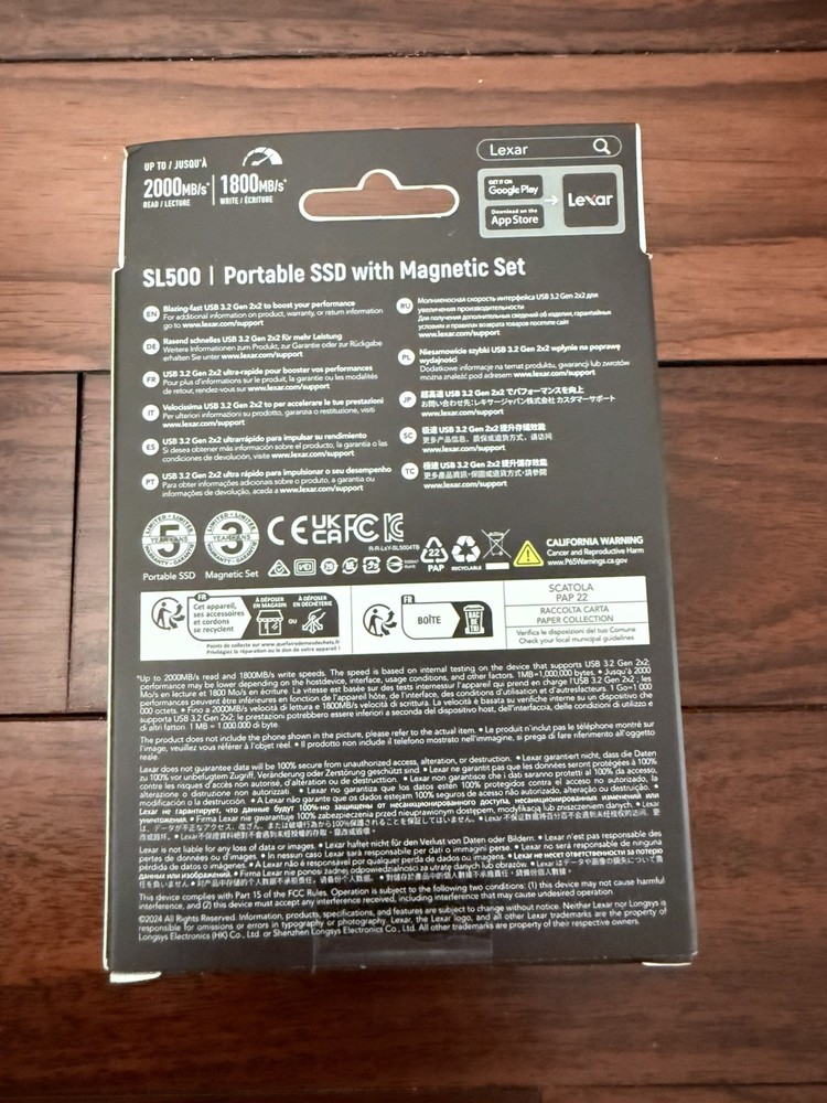 Lexar SL500 Portable SSD with Magnetic Set (2TB)