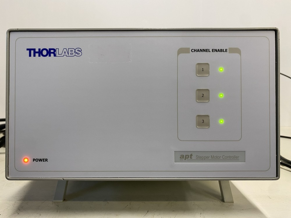 Thorlabs 3-axis system: 3 LNR50/M 50mm, 3 DRV014, BSC103, GUI & Python Control