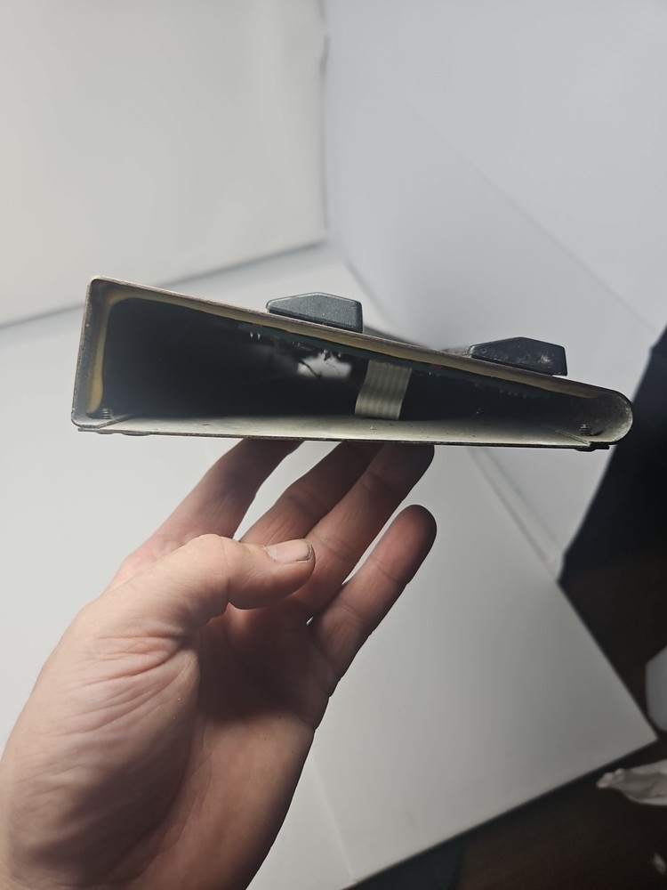 Digitech GSP2101FC Remote Foot Controller Untested. I Dont Know How To Use It.