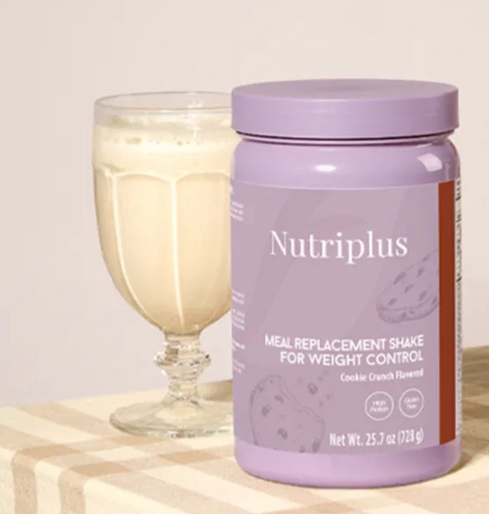 FARMASI New Nutriplus Meal Replacement Shake Cookie Crunch