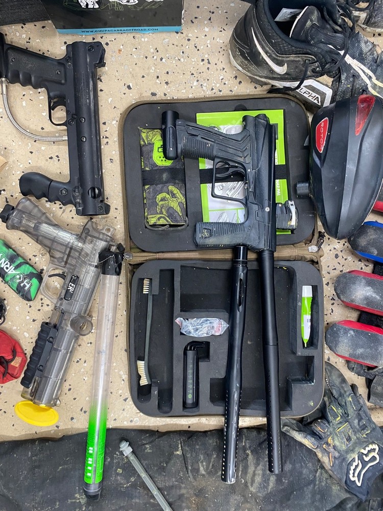 Planet Eclipse Etha 2 Paintball marker and gear