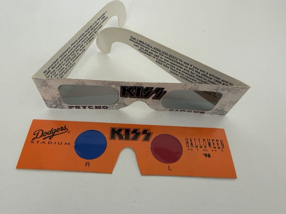 Kiss Psycho Circus 3D Glasses 1998 Set of 2 Live Concert Giveaway Dodger Stadium