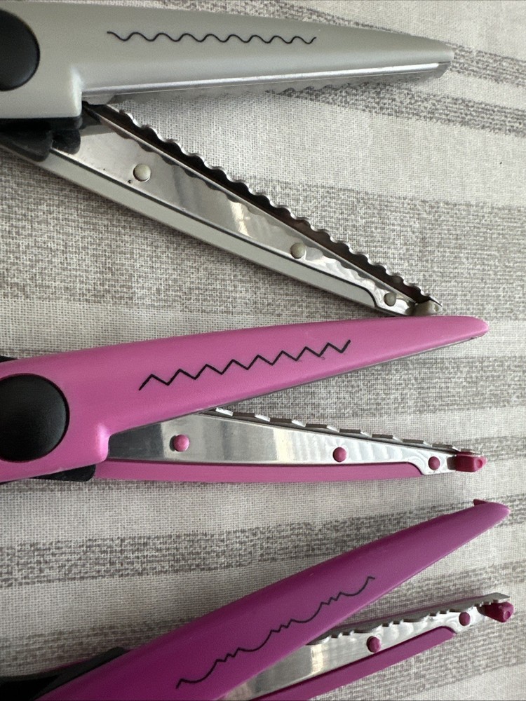 Scrapbooking Scissors Lot Of 3 X-ACTO Patterned Edgers. Decorative Edge scissors