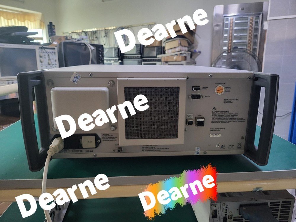 Fluke 5080A Multifunction Calibrator Fluke 5080A Multi functional calibrator