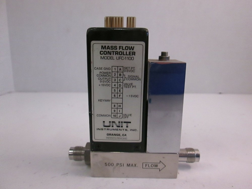 Unit UFC-1100 Mass Flow Controller, 10%PH3/AR, 500 SCCM, Used
