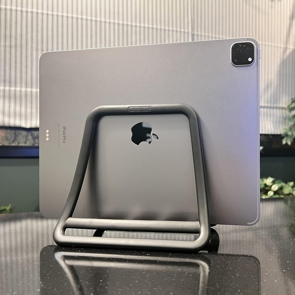 K11 Vertical Laptop Stand White