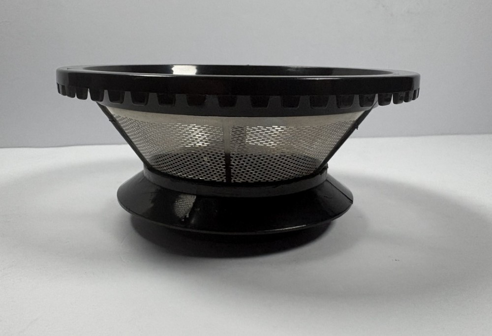 Black & Decker Juice Extractor Replacement Part Cutter/Strainer Model 67150 CJ08