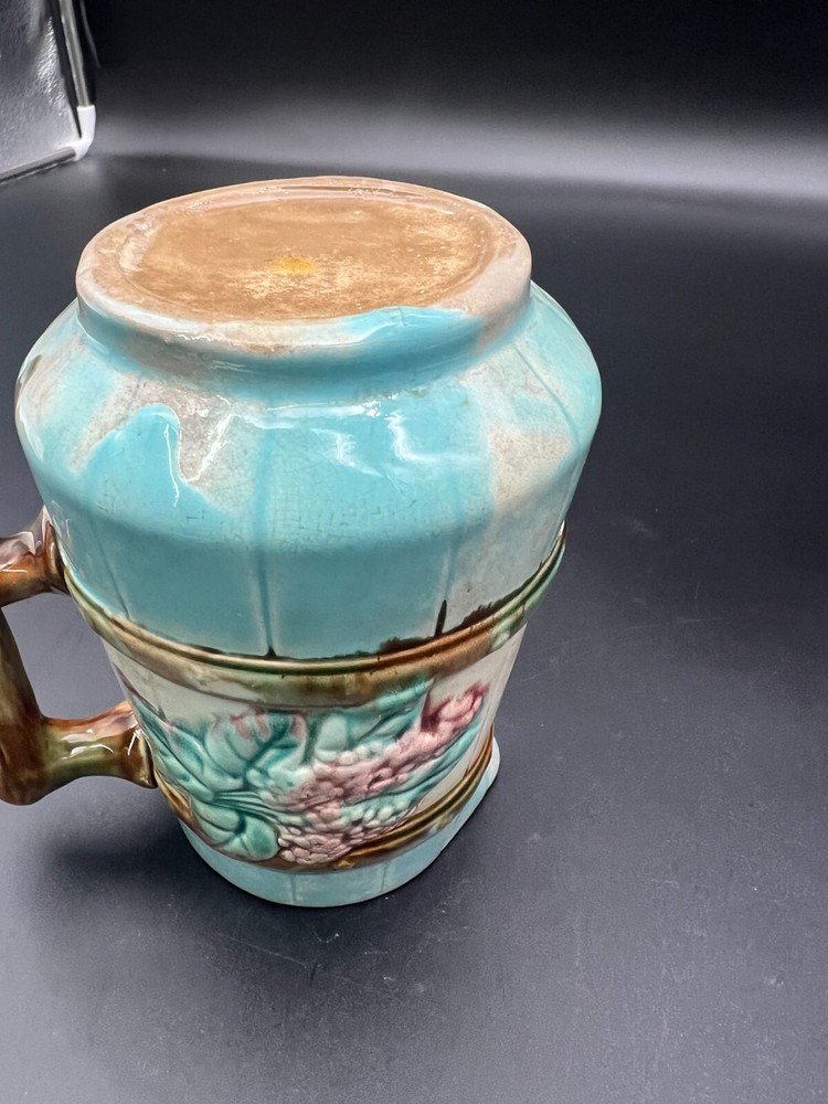 Majolica Rustic Grape and Leaves Cream Milk Pitcher Small