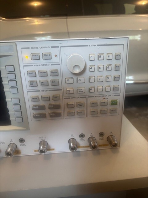 HP 4396B Network/Spectrum/Impedance Analyzer