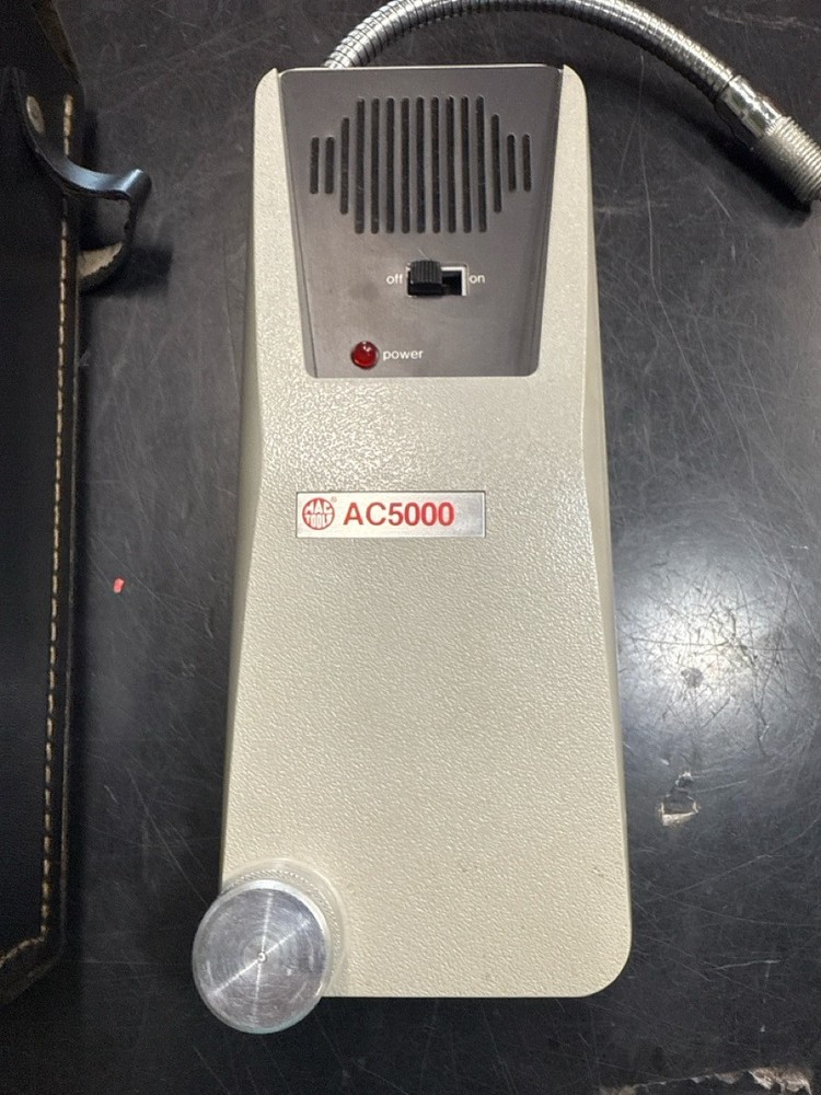 TIF 5000 Automatic Halogen Detector Leak with Pouch (HPB021490)