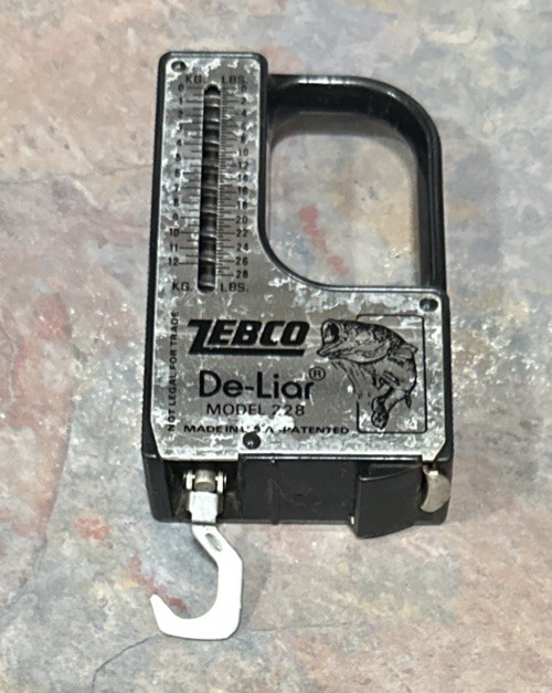 Zebco De-Liar Model 228 Black Spring Fish Weighing Scale