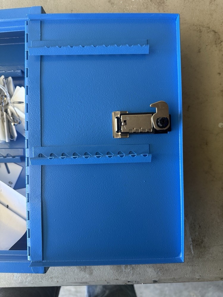 Key Storage Lock Box with Code, Locking Key Cabinet, 40 Key Holder Wall Mount