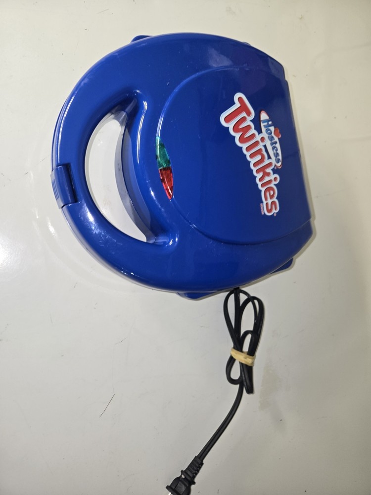 Hostess Twinkies Maker Easy Snack Maker, Smart Planet Model HOST-1TW cupcake