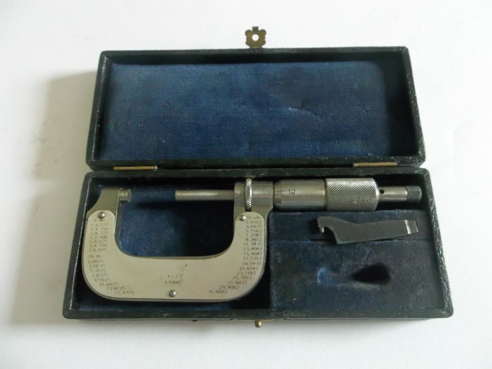 BROWN & SHARPE 1 - 2" OD MICOMETER - VINTAGE (ref.#2)