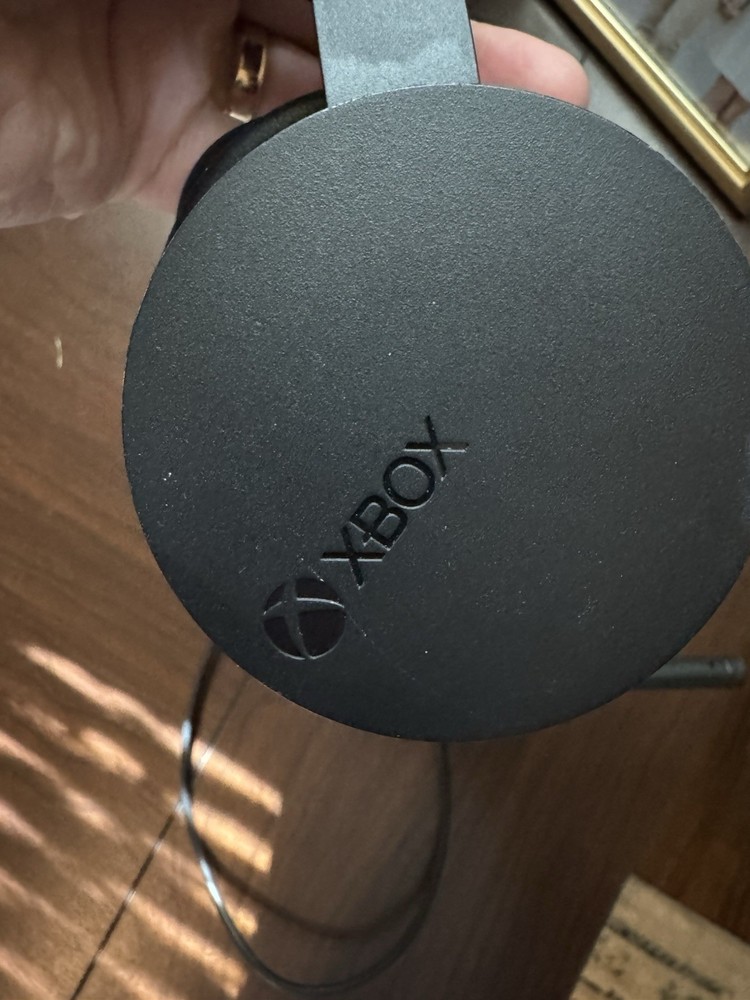 Microsoft Xbox Wireless Headset - Black